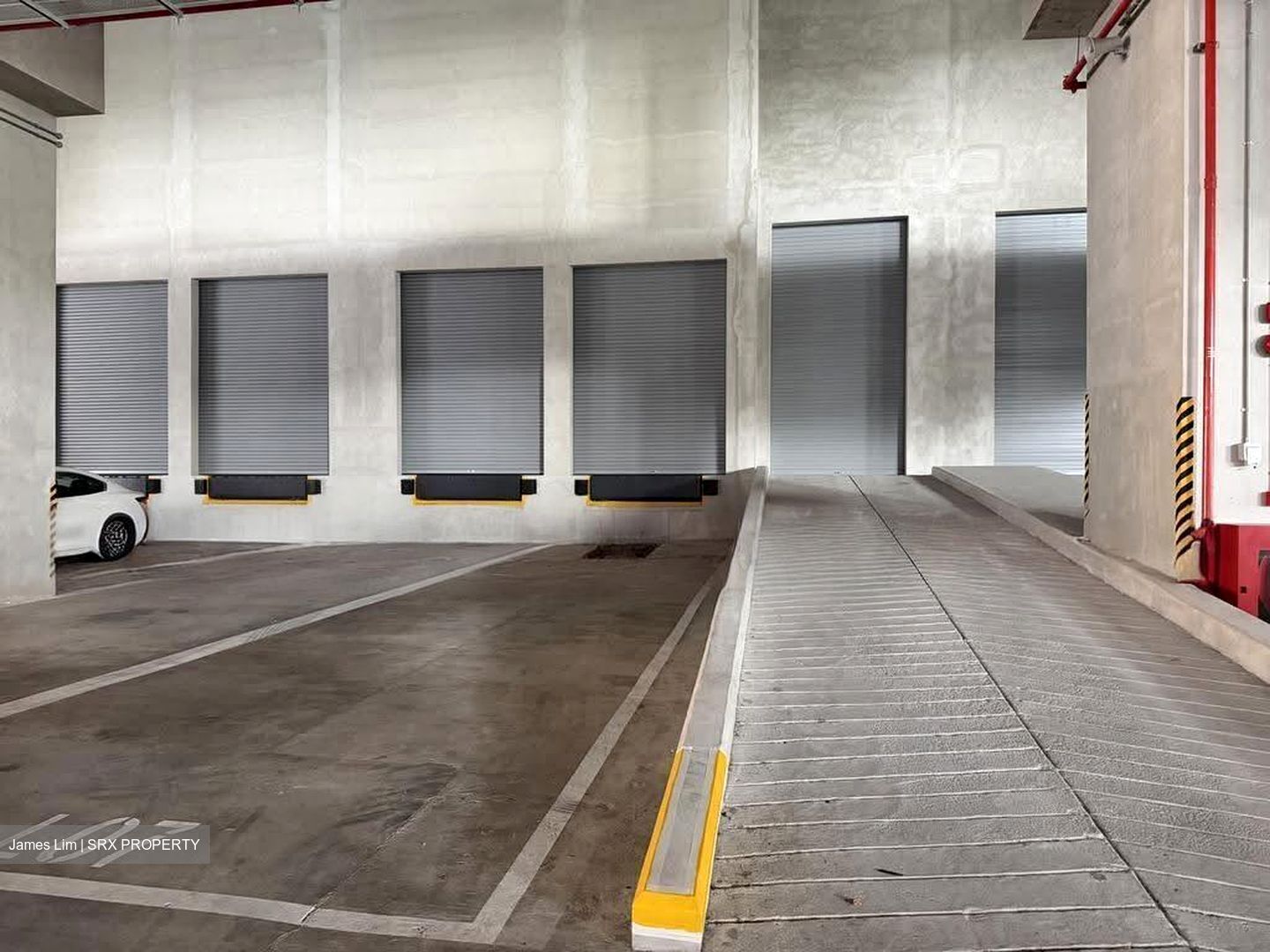 Toh Guan Road East (D22), Warehouse #637331811